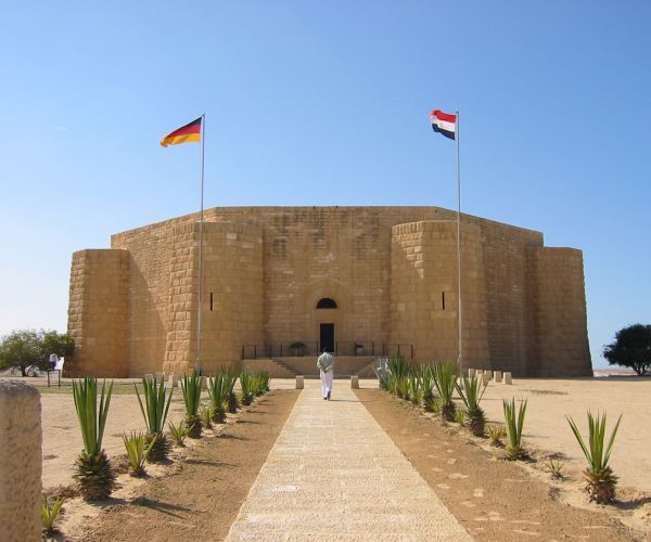 Deutsche Kriegsgräberstätte in El Alamein